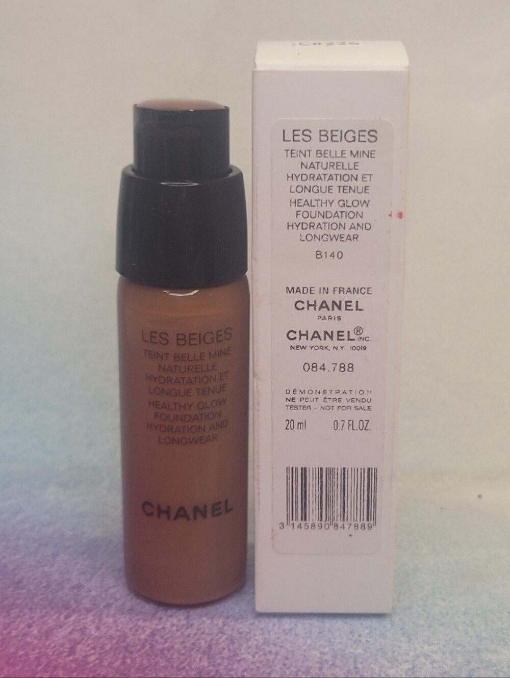 Chanel Les Beiges Healthy Glow Foundation B140